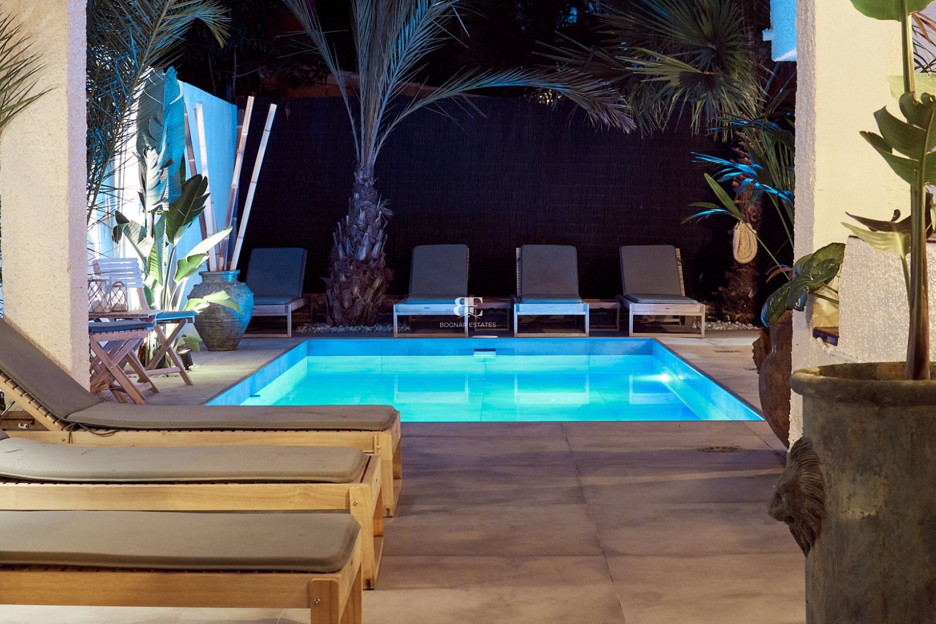 Herverkoop - Villa -
Orihuela Costa - Punta Prima