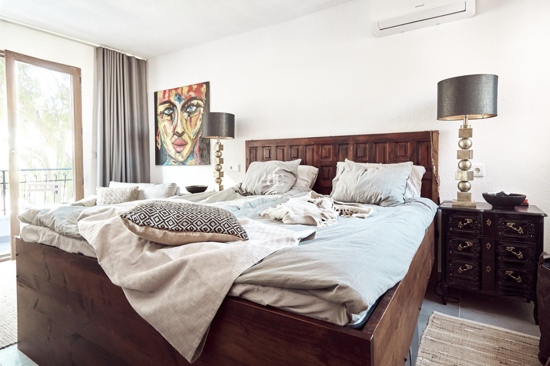 Herverkoop - Villa -
Orihuela Costa - Punta Prima