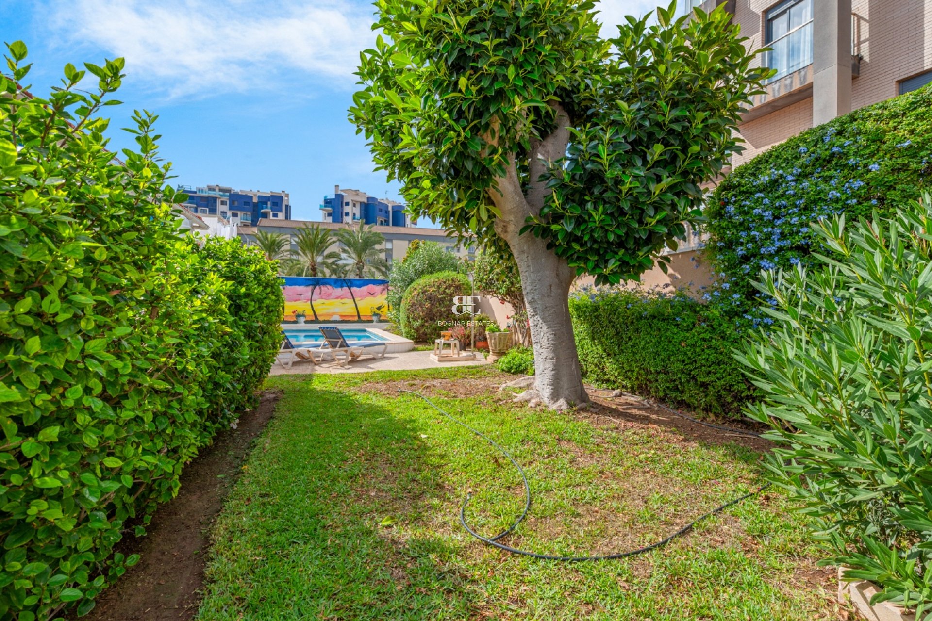 Herverkoop - Villa -
Orihuela Costa - Punta Prima