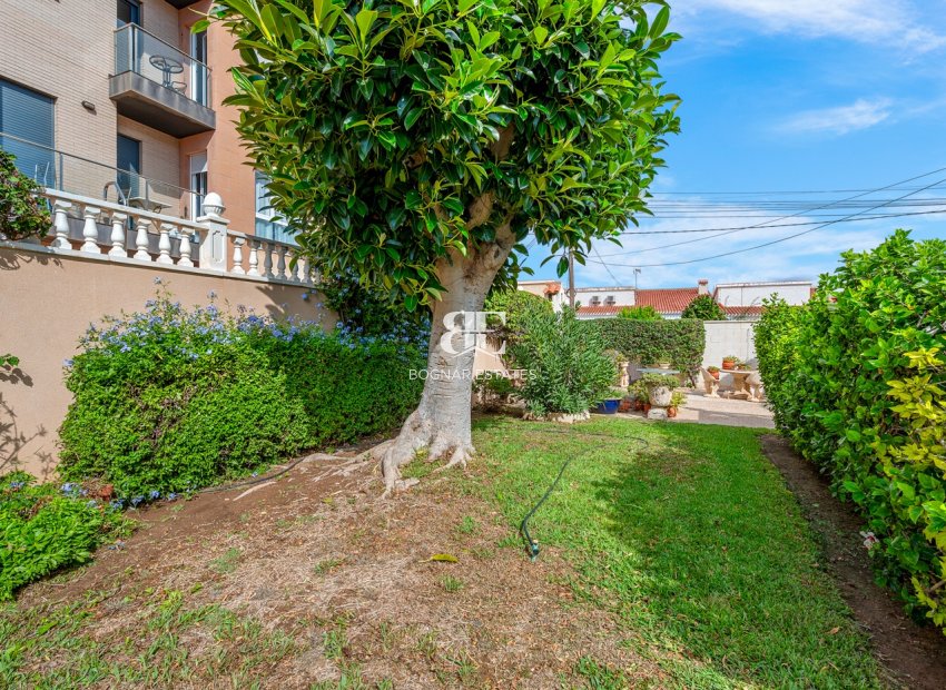 Herverkoop - Villa -
Orihuela Costa - Punta Prima