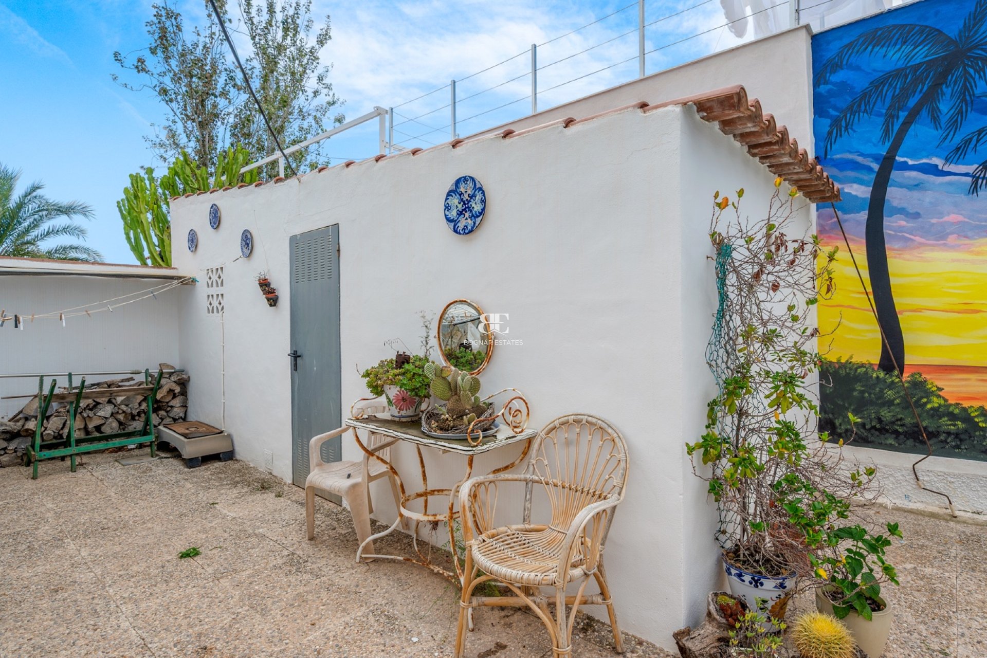 Herverkoop - Villa -
Orihuela Costa - Punta Prima