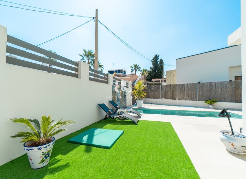 Herverkoop - Villa -
Orihuela Costa - Villamartin Golf