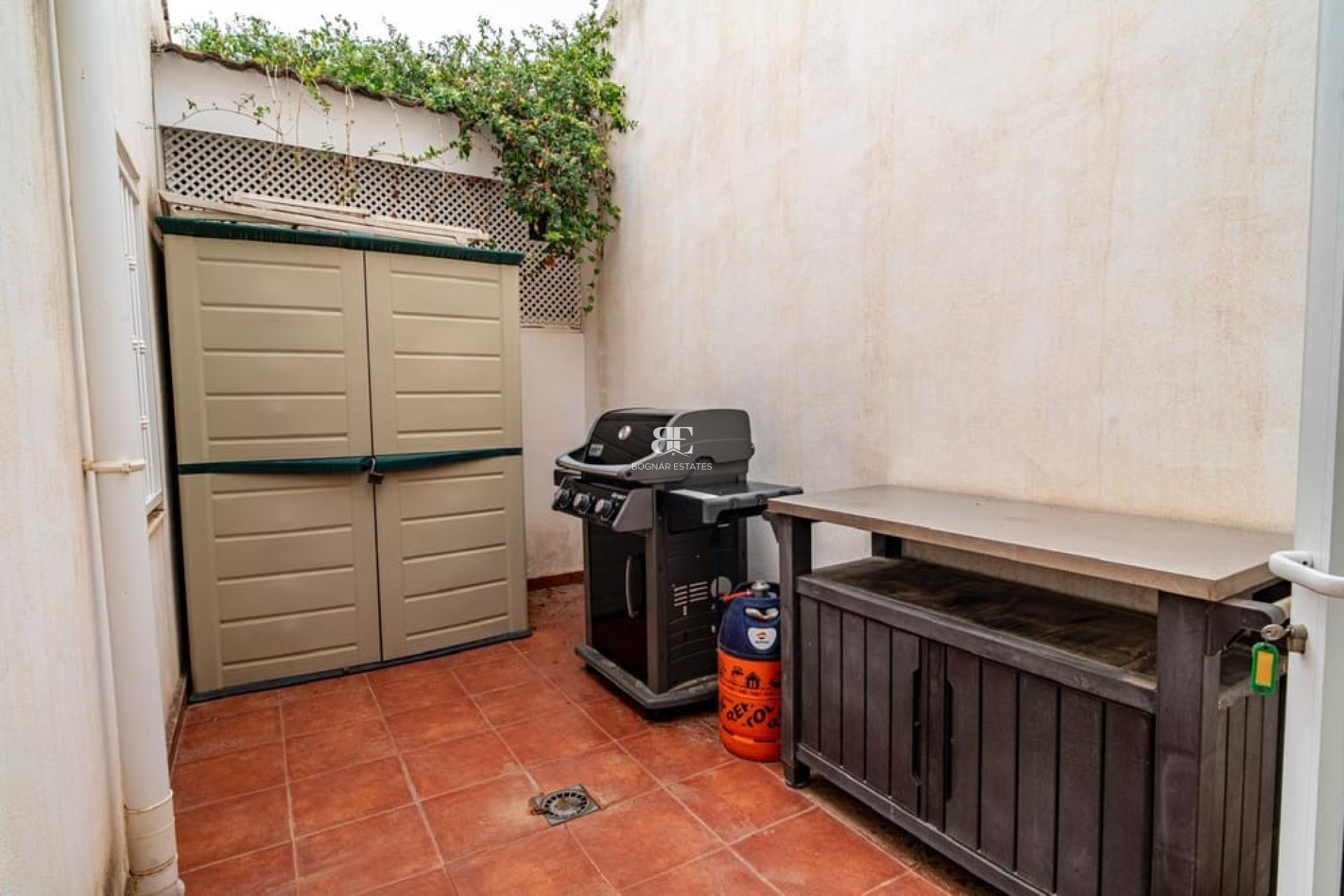 Herverkoop - Villa -
Orihuela Costa - Villamartín