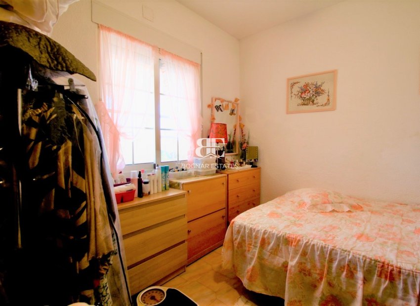 Herverkoop - Villa -
Orihuela Costa - Villamartín