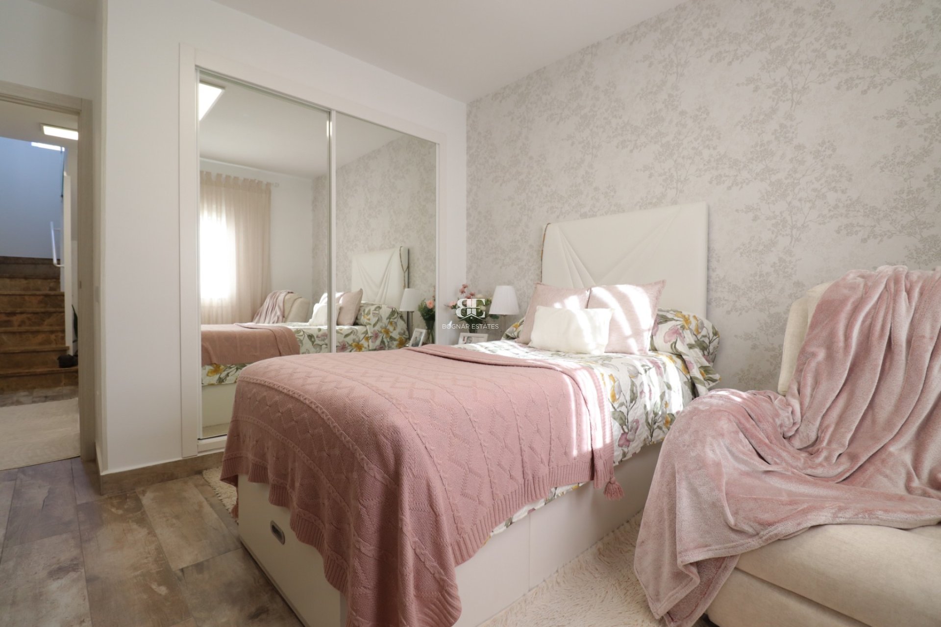 Herverkoop - Villa -
Orihuela Costa - Villamartín