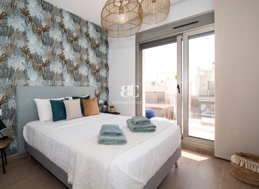 Herverkoop - Villa -
Orihuela Costa - Villamartín