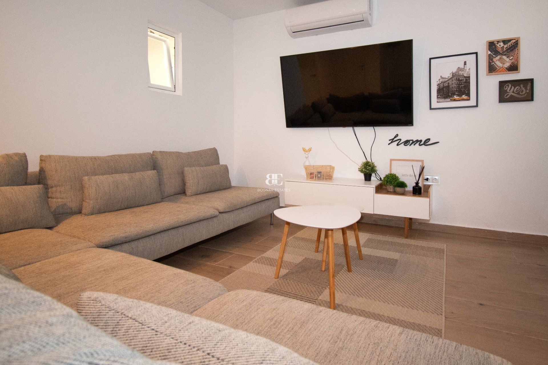 Herverkoop - Villa -
Orihuela Costa - Villamartín