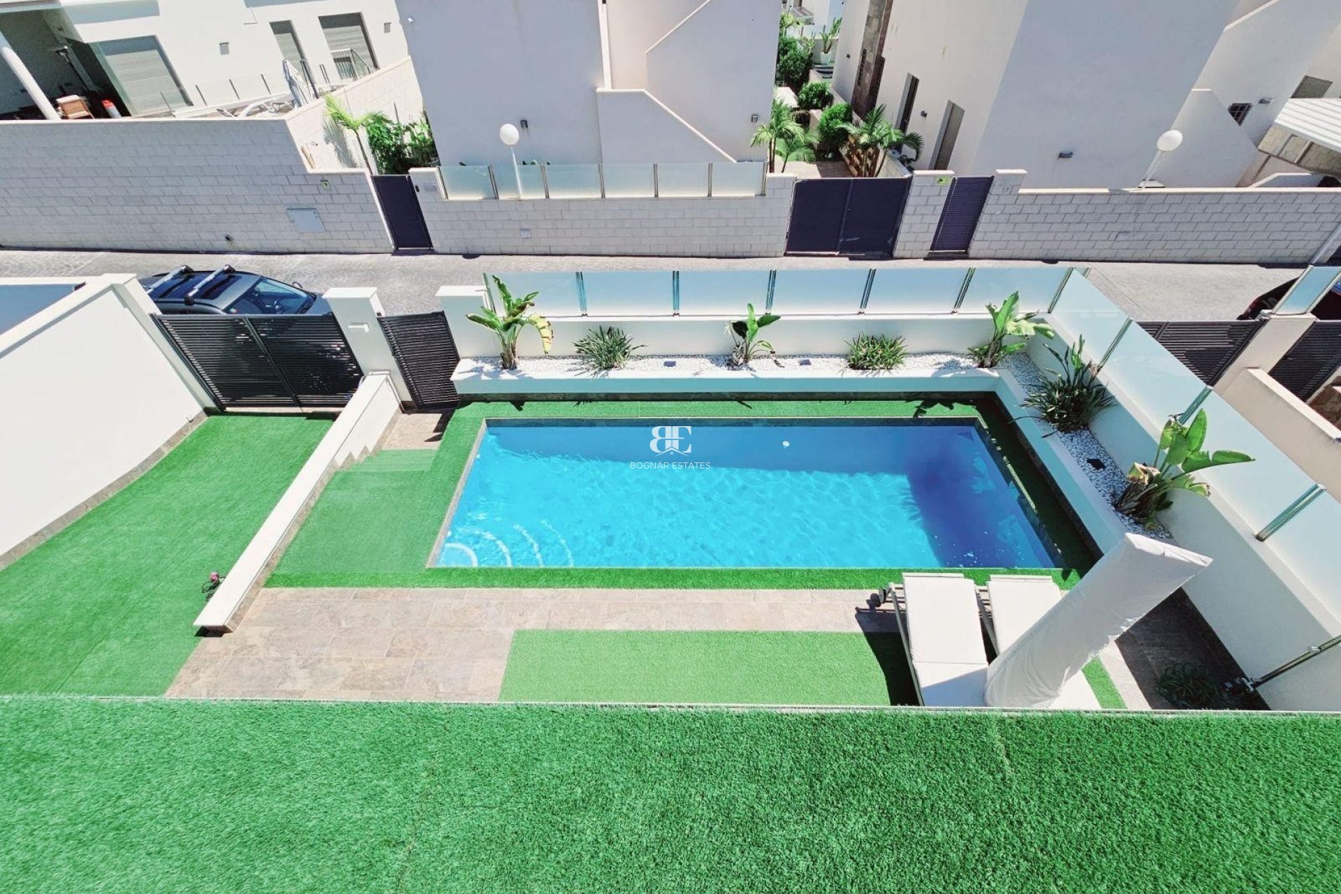 Herverkoop - Villa -
Orihuela Costa - Villamartín