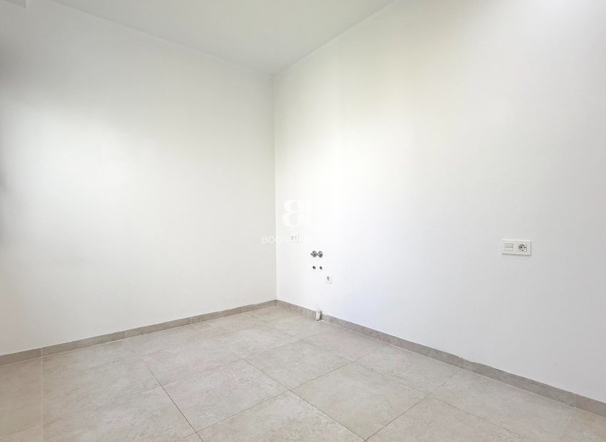 Herverkoop - Villa -
Orihuela Costa - Villamartín