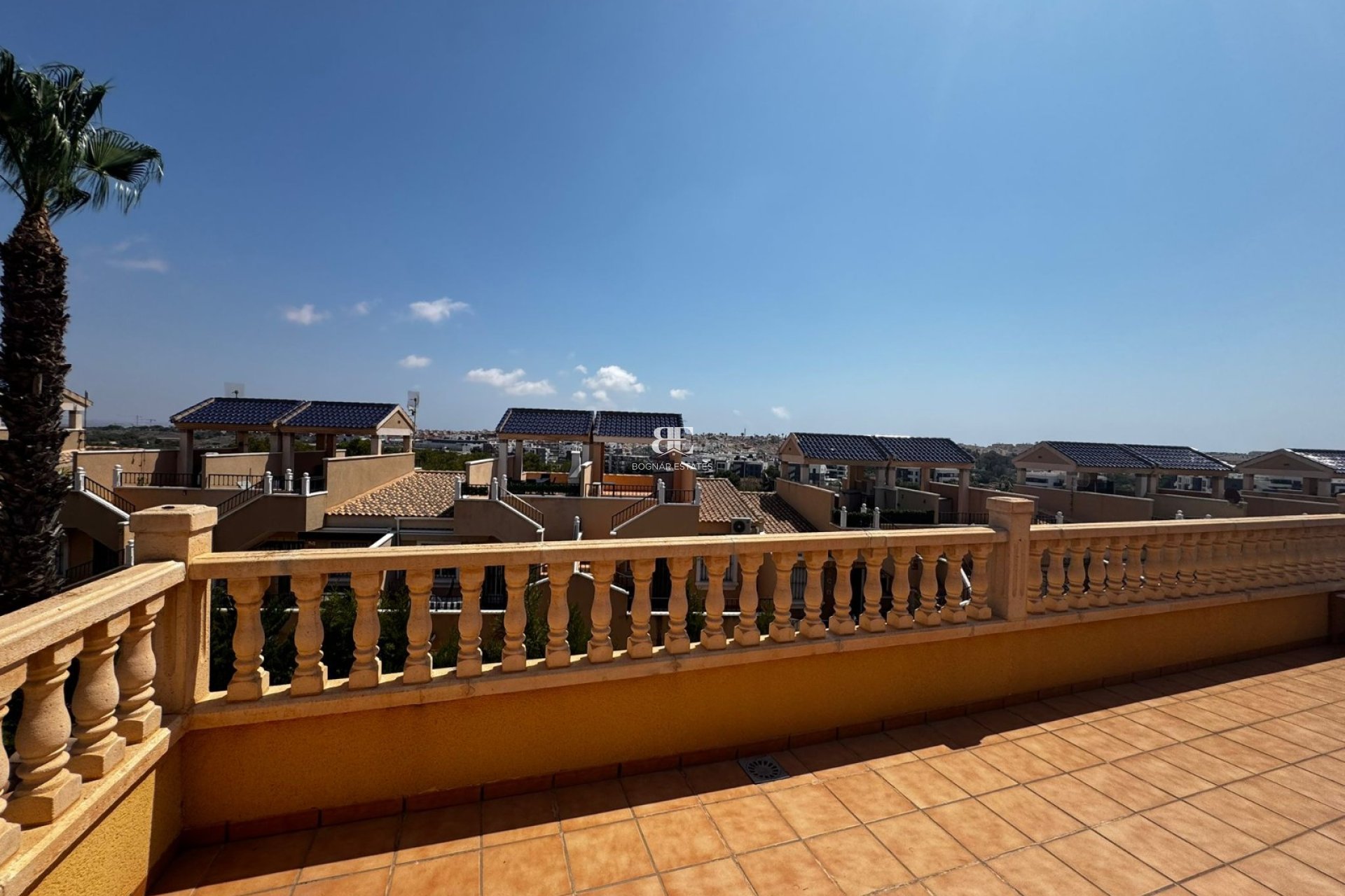 Herverkoop - Villa -
Orihuela Costa - Villamartín