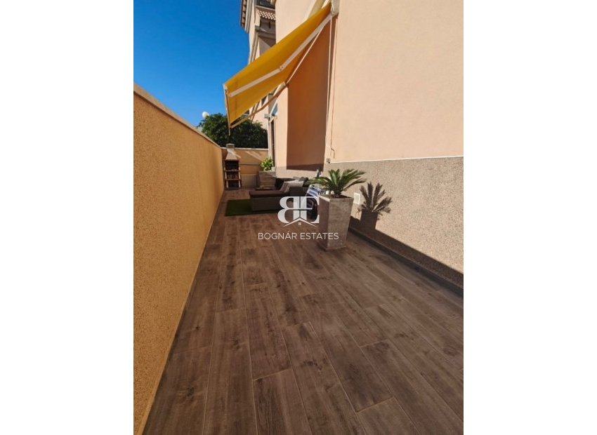 Herverkoop - Villa -
Orihuela Costa - Villamartín