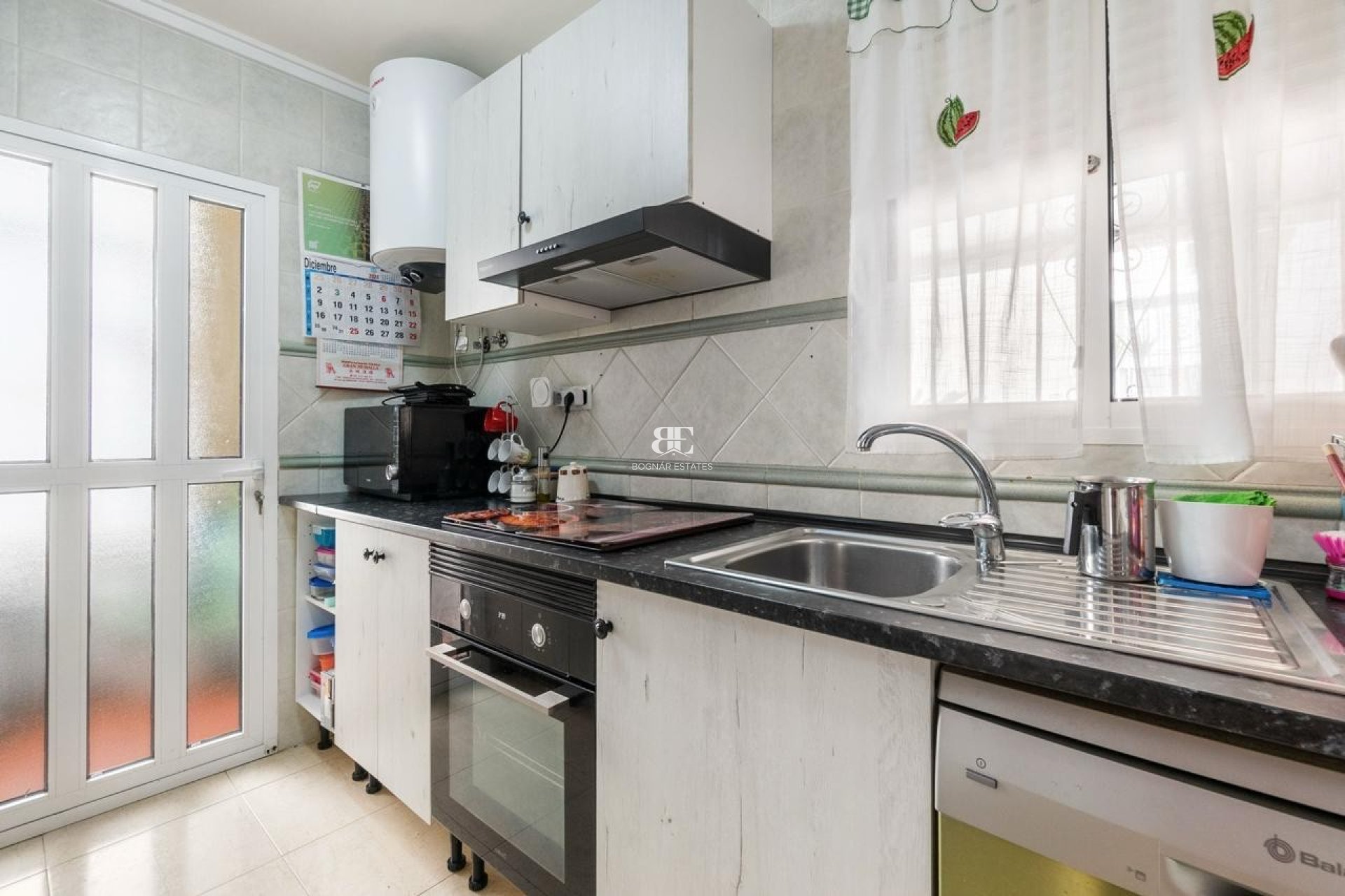 Herverkoop - Villa -
Orihuela Costa - Villamartín