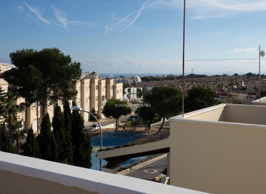 Herverkoop - Villa -
Orihuela Costa - Villamartín