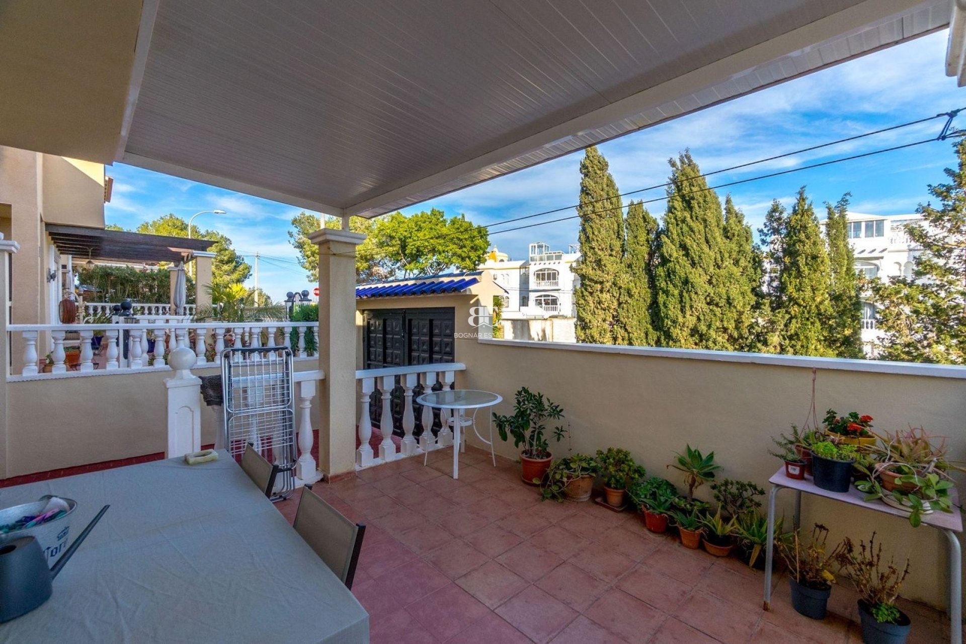 Herverkoop - Villa -
Orihuela Costa - Villamartín