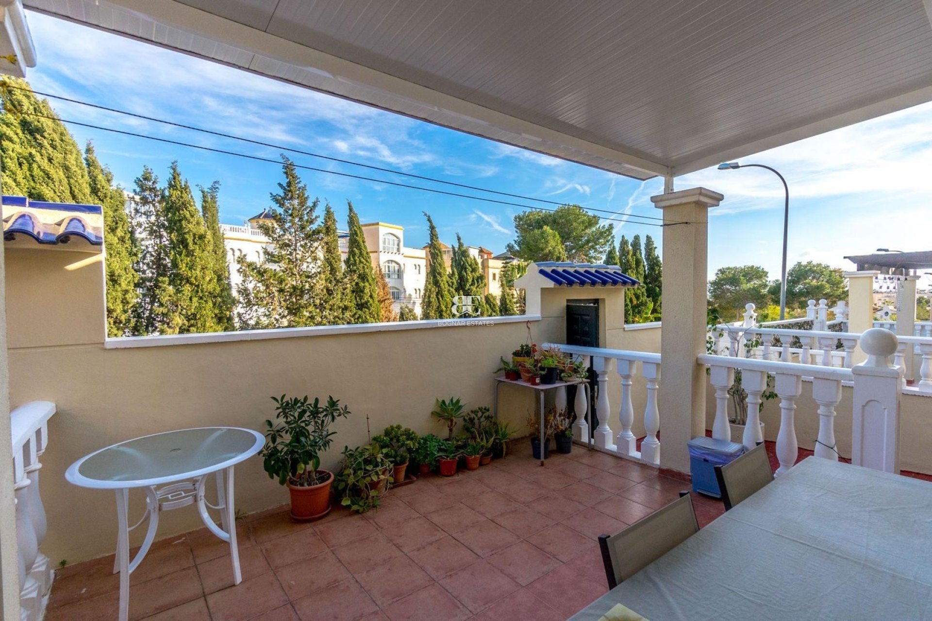 Herverkoop - Villa -
Orihuela Costa - Villamartín