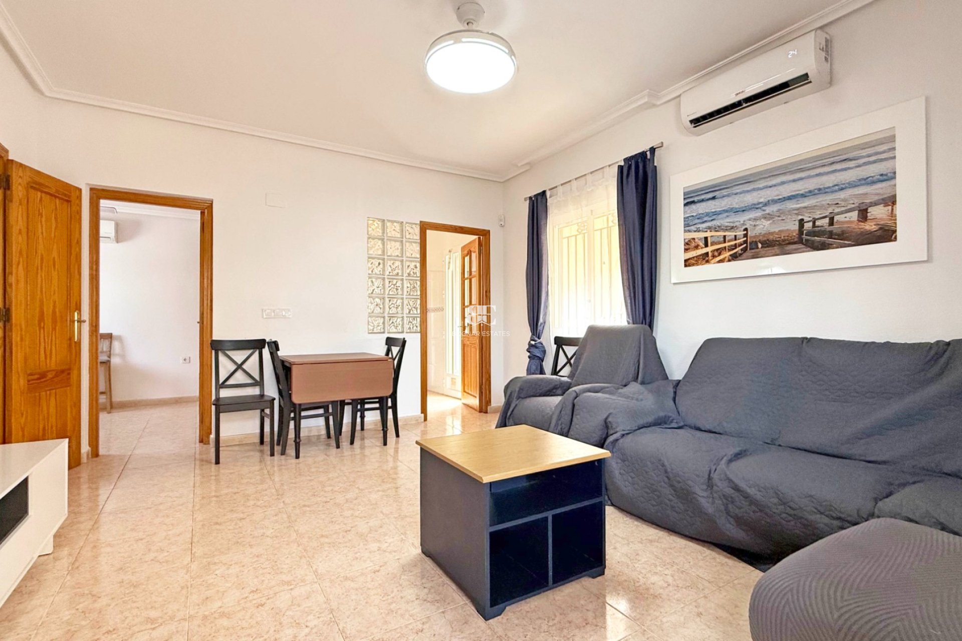 Herverkoop - Villa -
Orihuela Costa - Villamartín