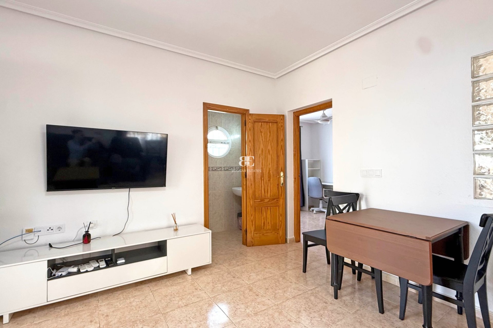 Herverkoop - Villa -
Orihuela Costa - Villamartín