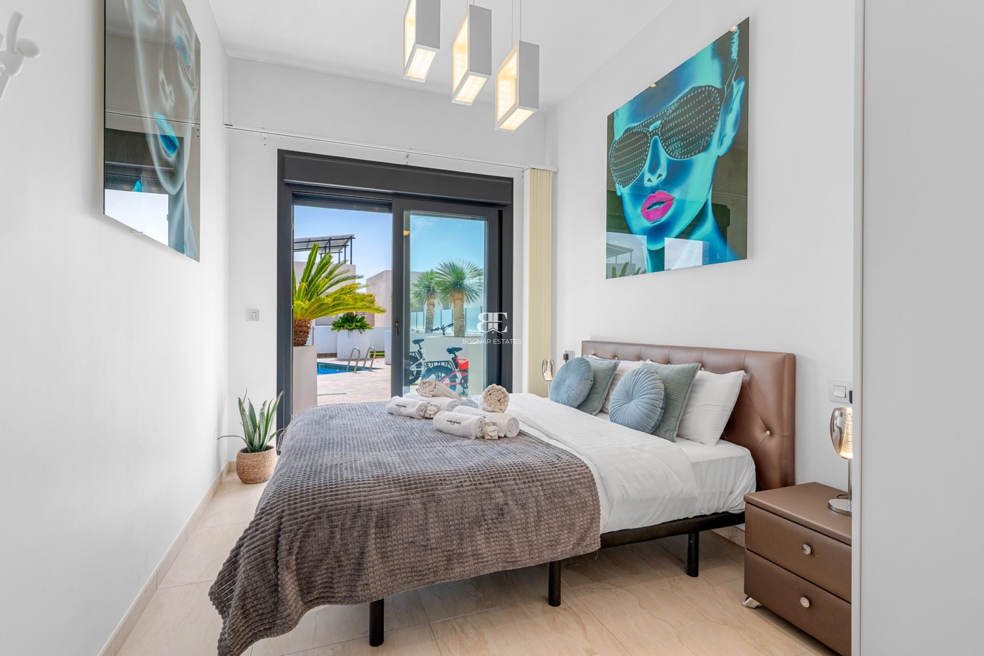 Herverkoop - Villa -
Orihuela Costa - Villamartín