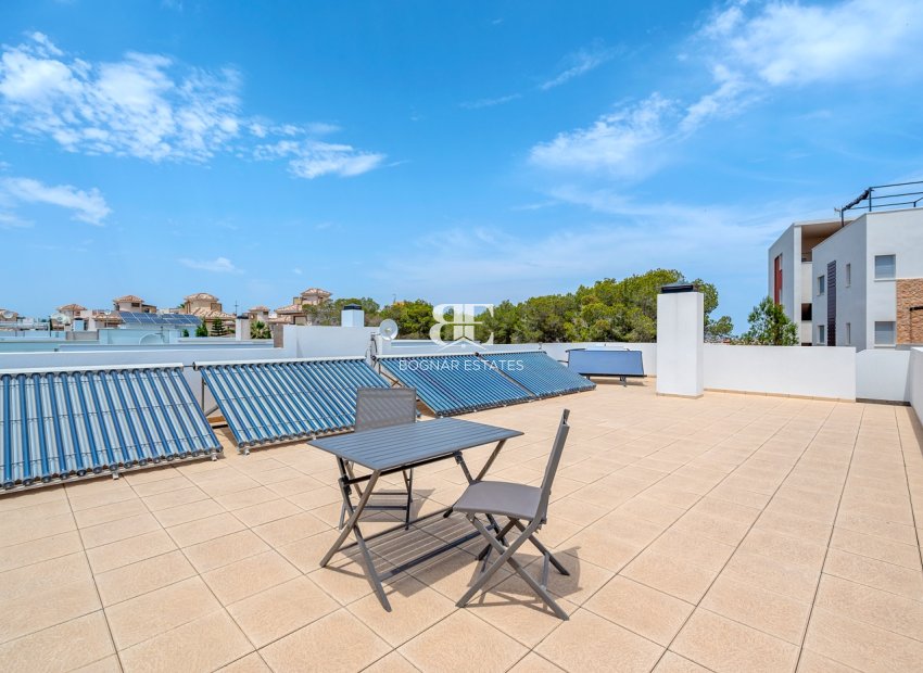 Herverkoop - Villa -
Orihuela Costa - Villamartín
