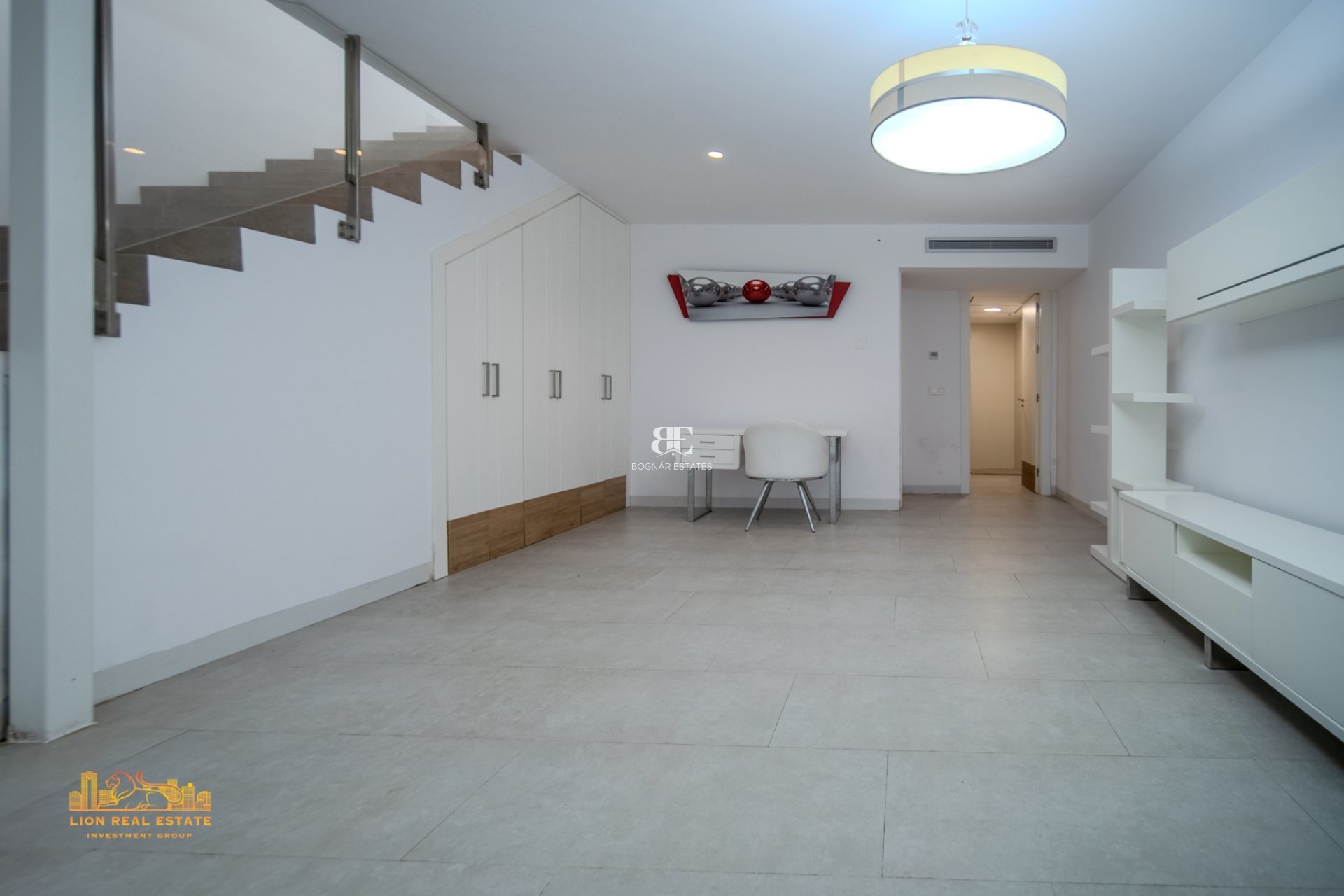 Herverkoop - Villa -
Orihuela Costa - Villamartín