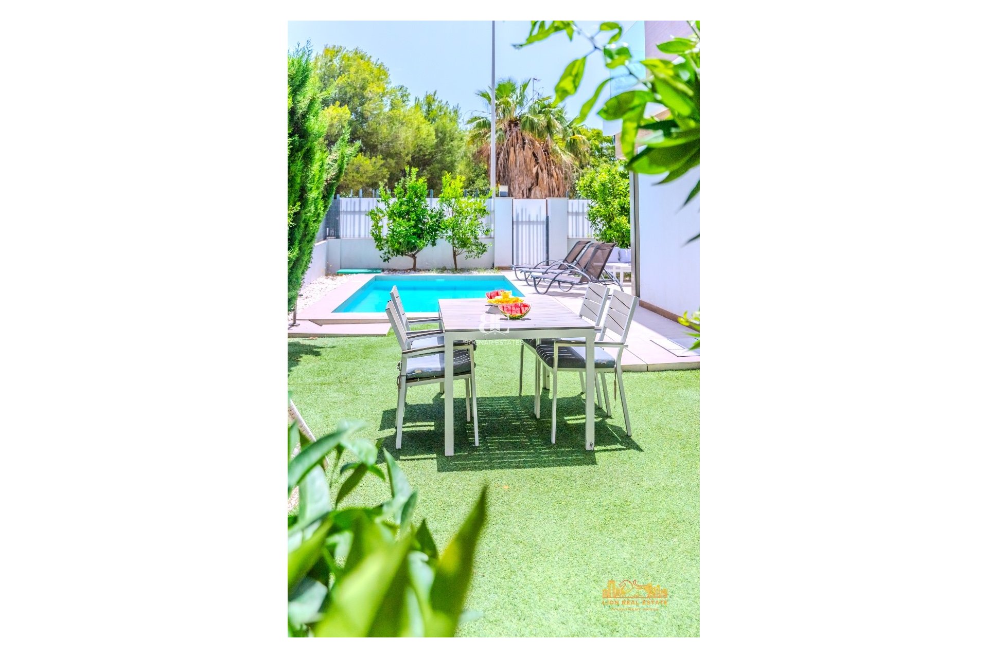 Herverkoop - Villa -
Orihuela Costa - Villamartín