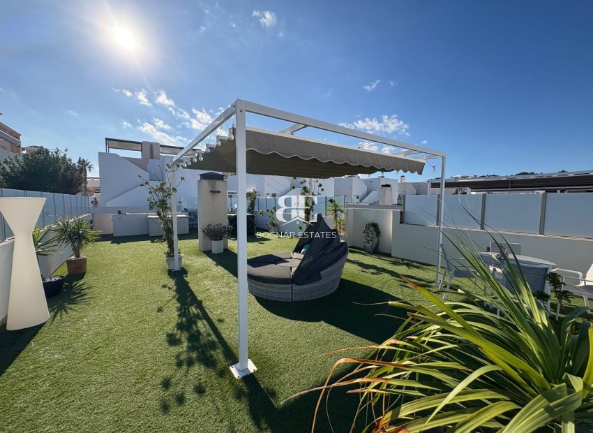 Herverkoop - Villa -
Orihuela Costa - Villamartín