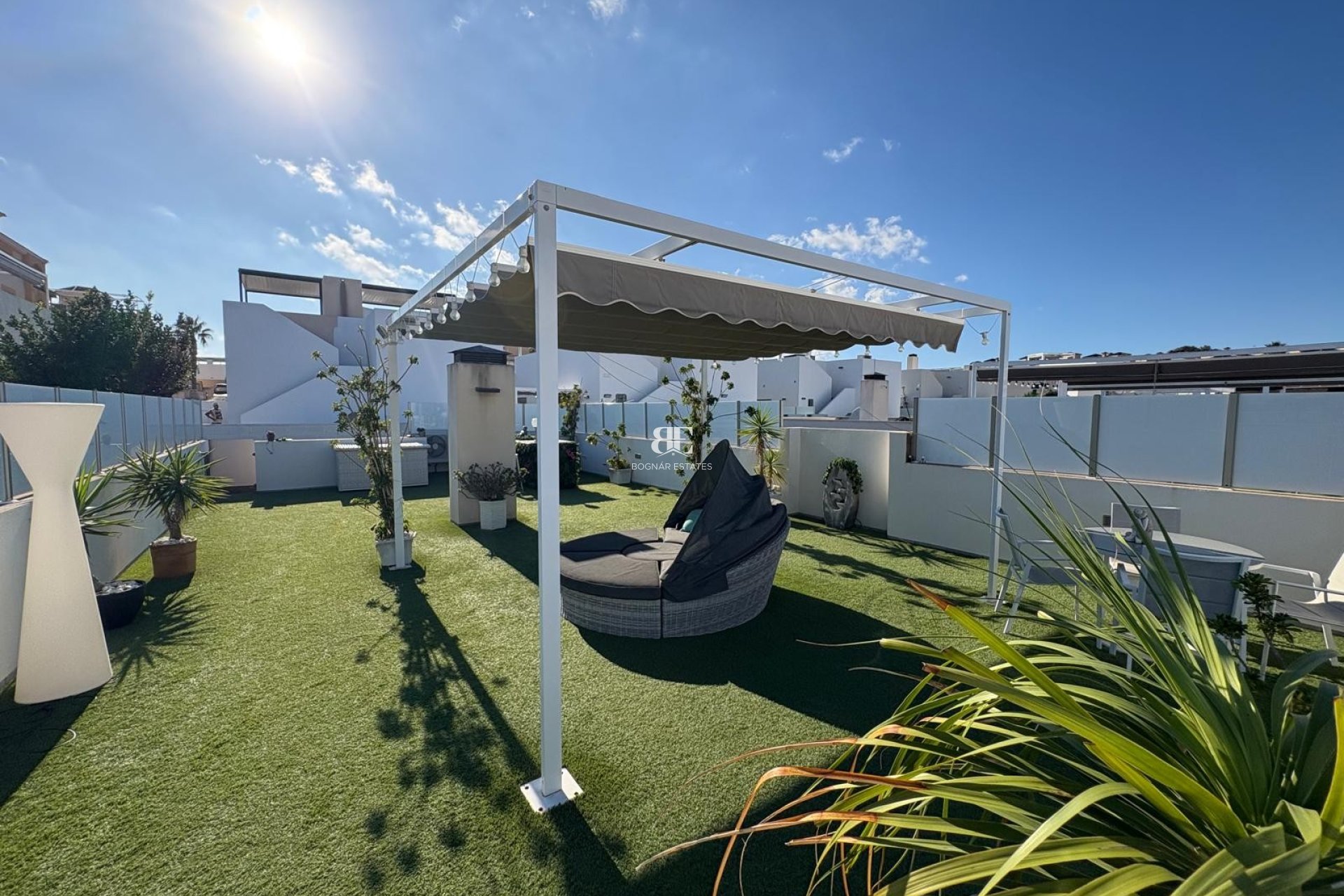 Herverkoop - Villa -
Orihuela Costa - Villamartín