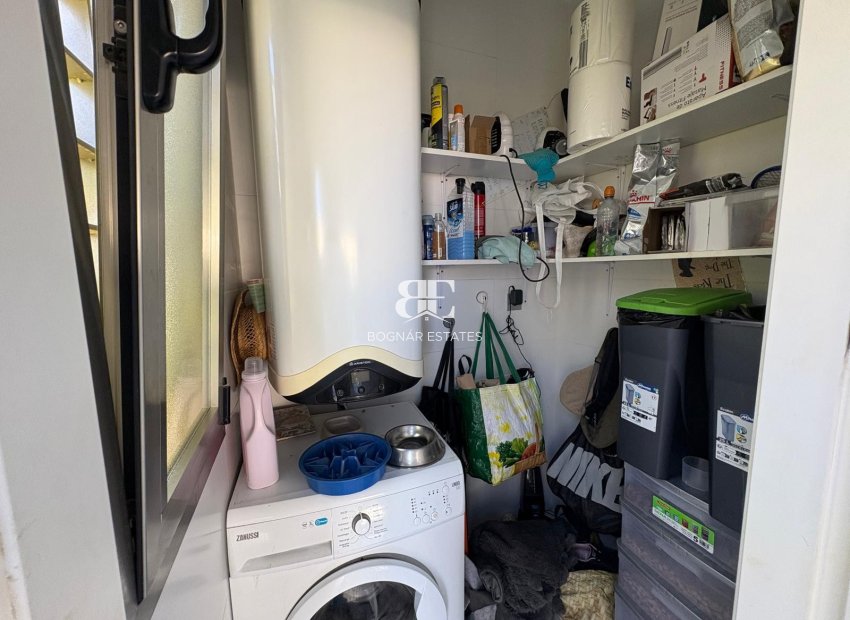 Herverkoop - Villa -
Orihuela Costa - Villamartín