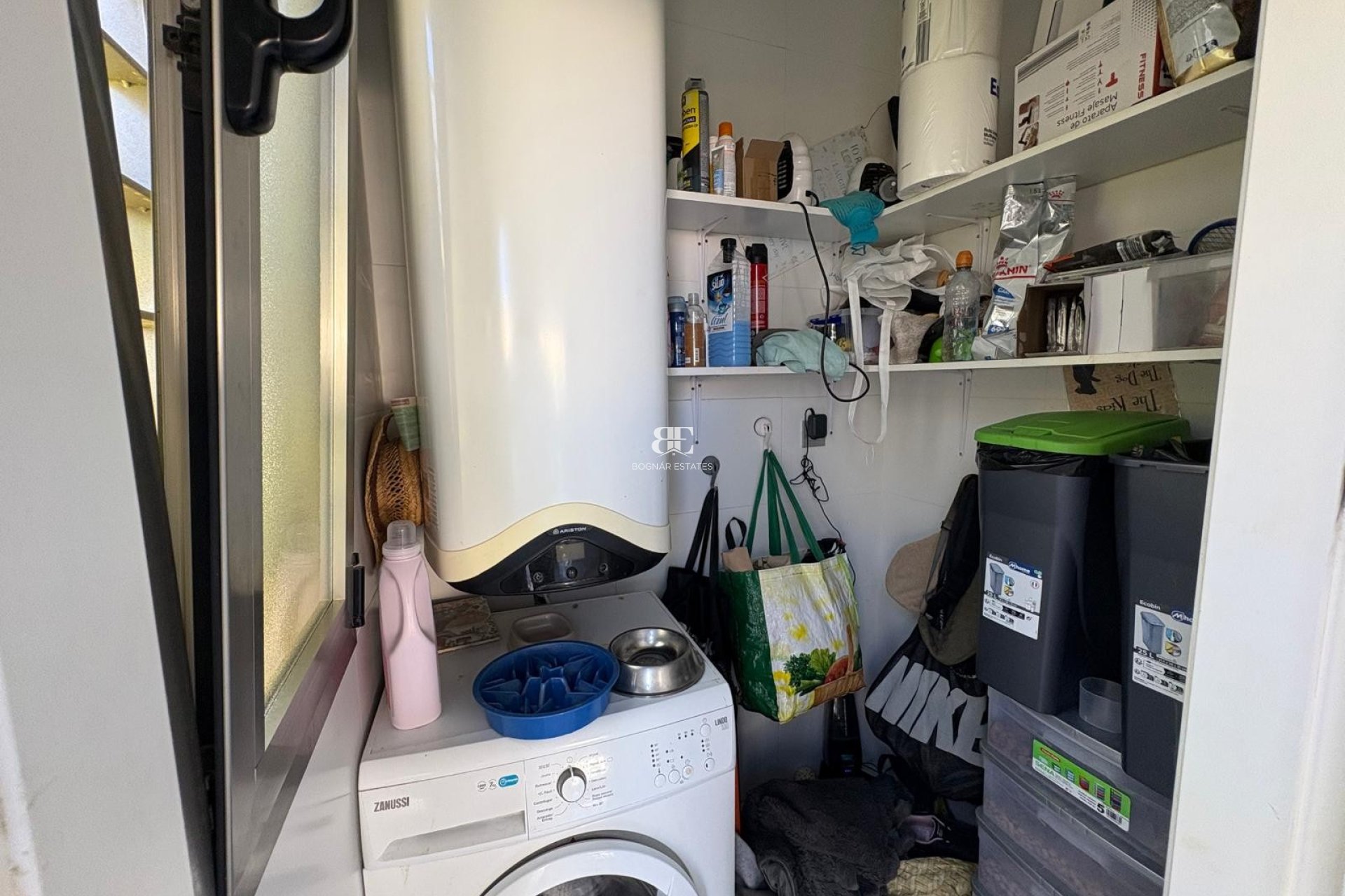 Herverkoop - Villa -
Orihuela Costa - Villamartín