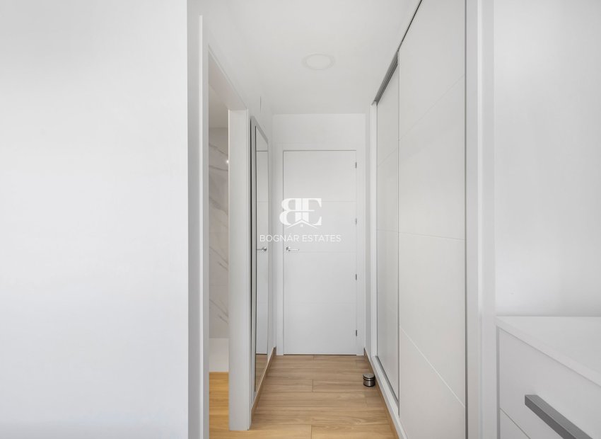 Herverkoop - Villa -
Orihuela Costa - Vistabella