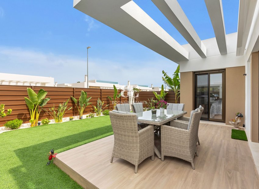 Herverkoop - Villa -
Orihuela Costa - Vistabella