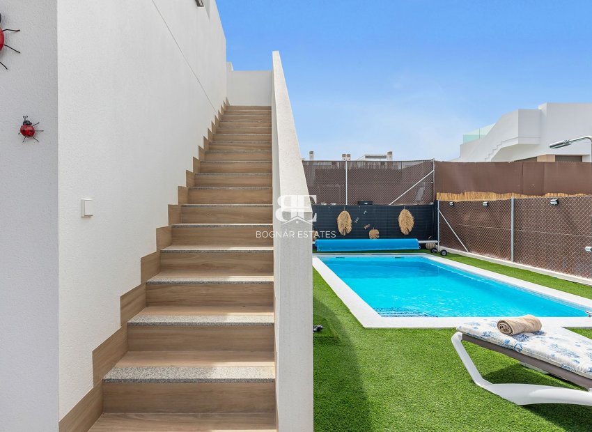 Herverkoop - Villa -
Orihuela Costa - Vistabella