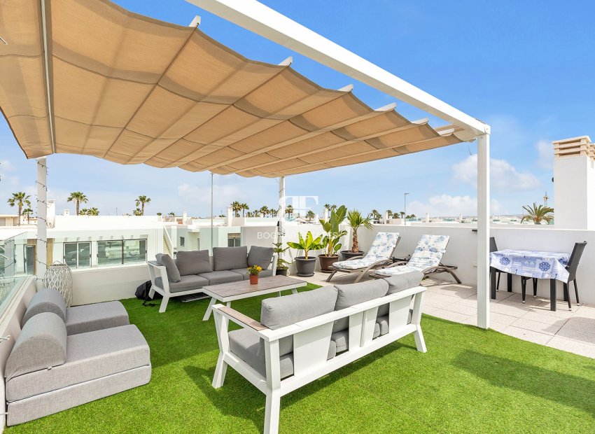 Herverkoop - Villa -
Orihuela Costa - Vistabella