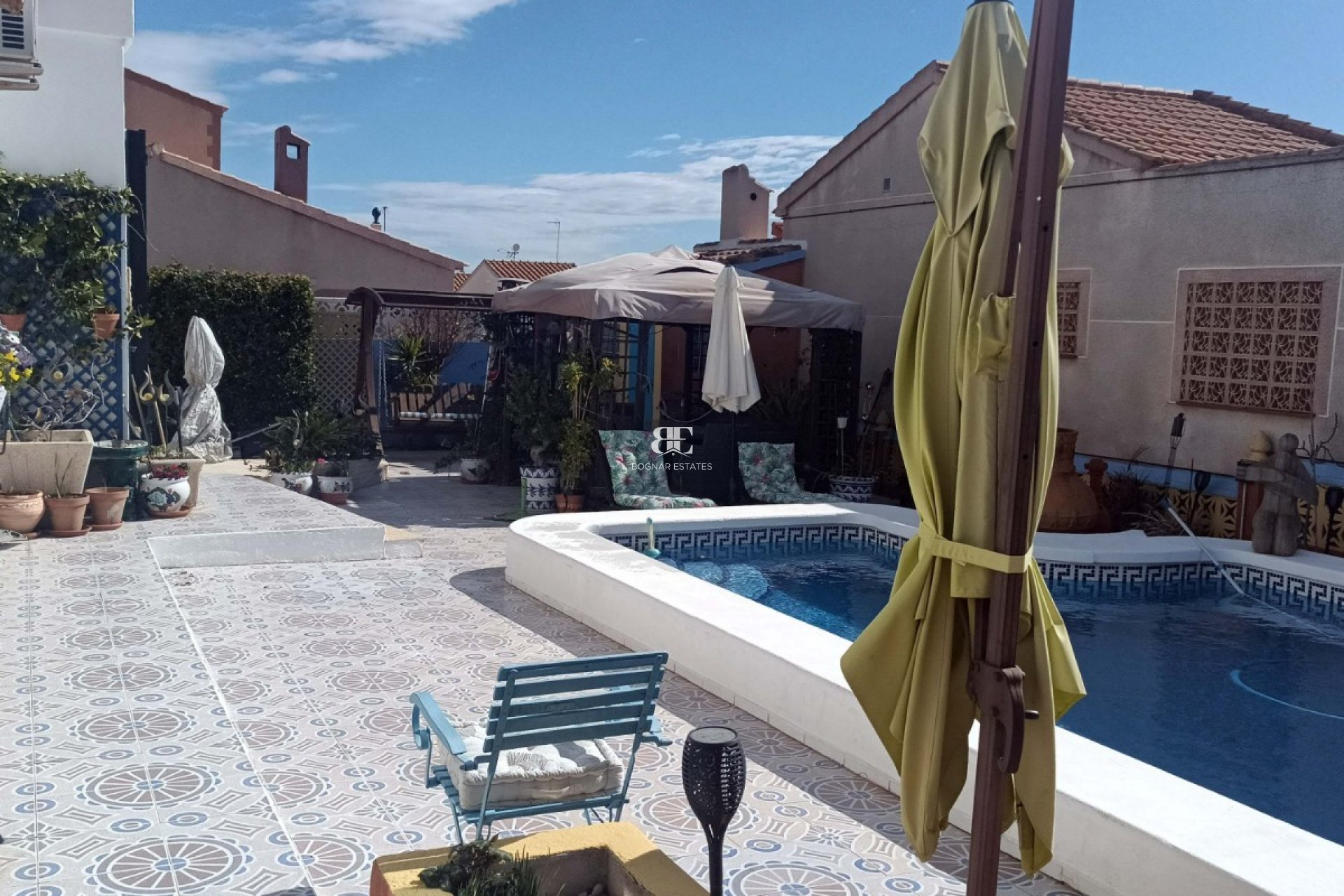 Herverkoop - Villa -
Orihuela - La Florida