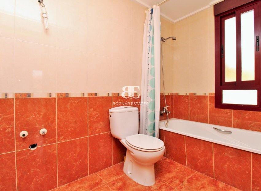 Herverkoop - Villa -
Orihuela - Los Desamparados