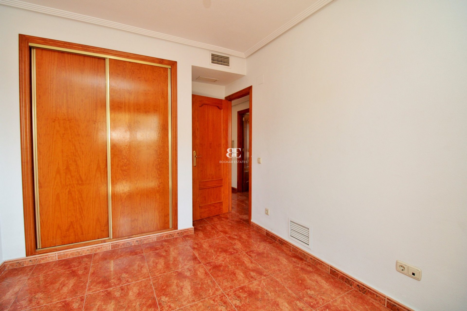Herverkoop - Villa -
Orihuela - Los Desamparados