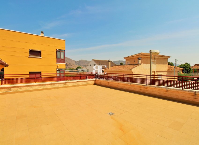 Herverkoop - Villa -
Orihuela - Los Desamparados