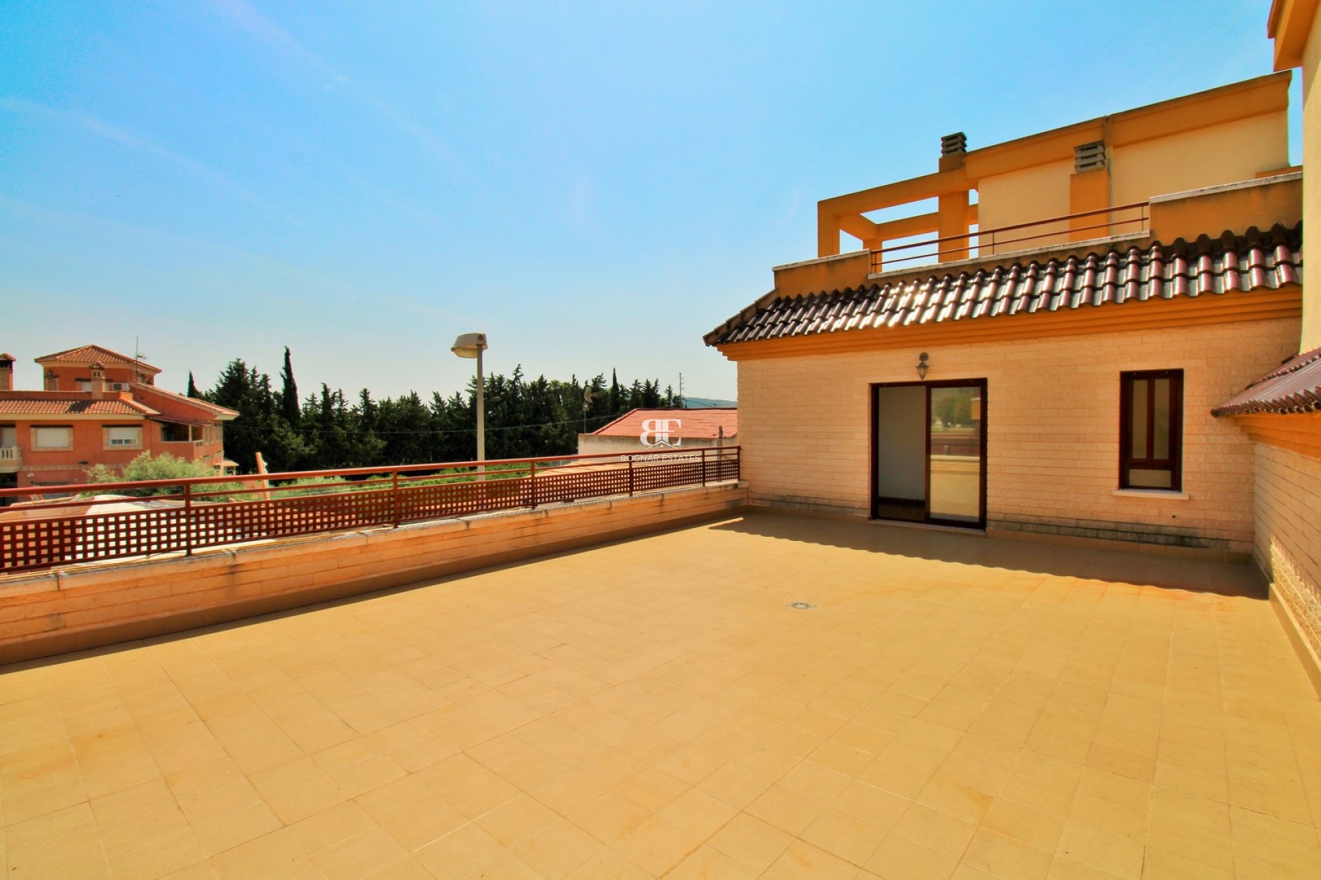 Herverkoop - Villa -
Orihuela - Los Desamparados