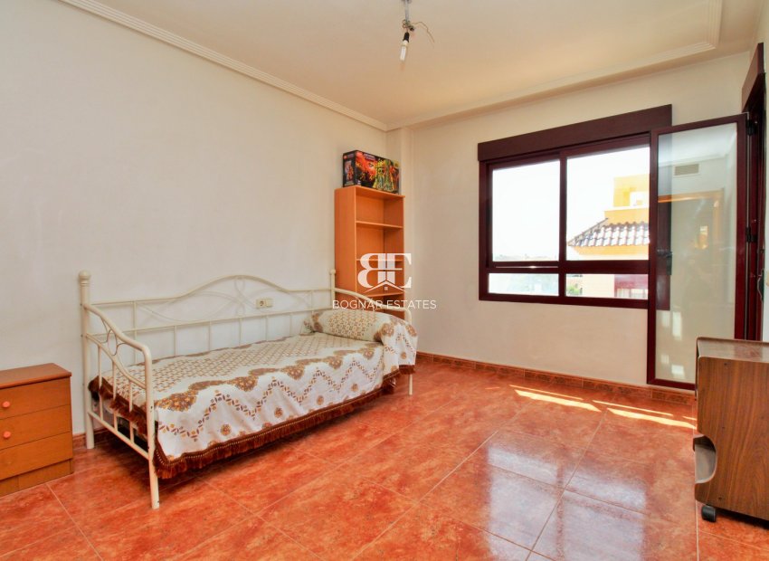 Herverkoop - Villa -
Orihuela - Los Desamparados