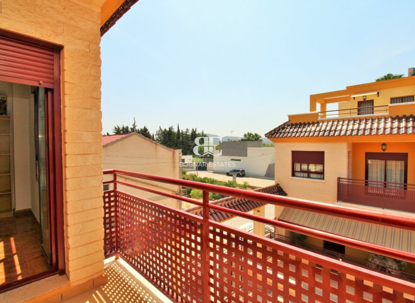 Herverkoop - Villa -
Orihuela - Los Desamparados