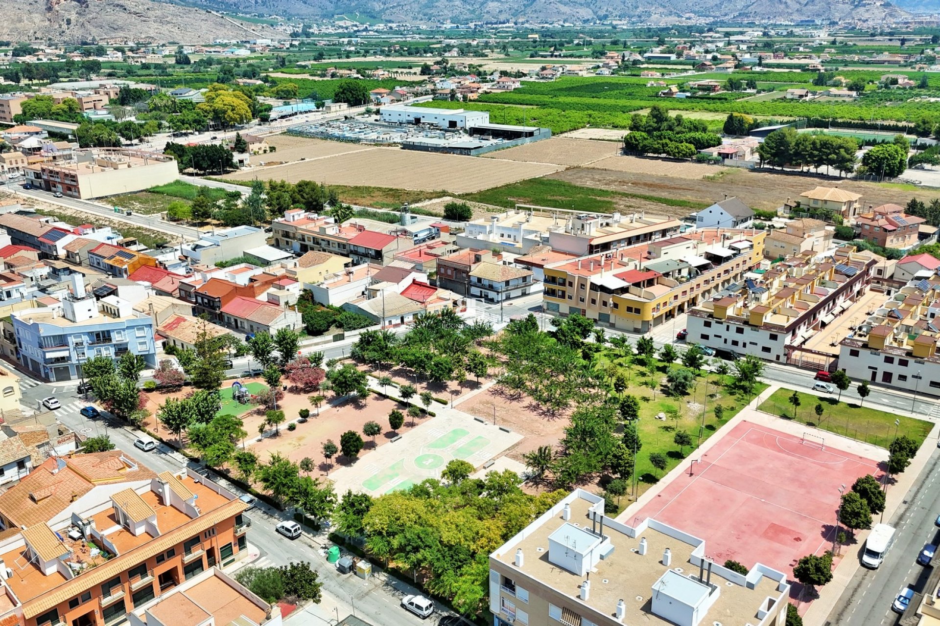 Herverkoop - Villa -
Orihuela - Los Desamparados