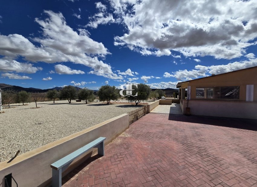 Herverkoop - Villa -
Pinoso