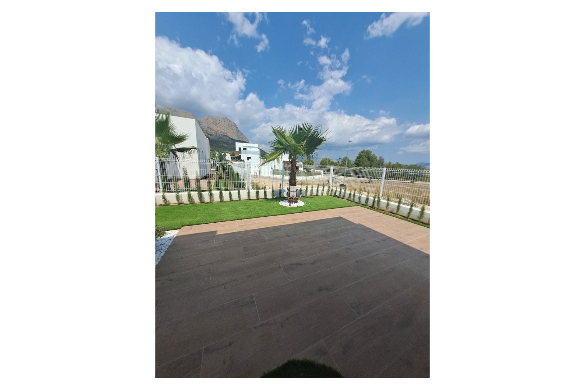 Herverkoop - Villa -
Polop - Urbanizaciones