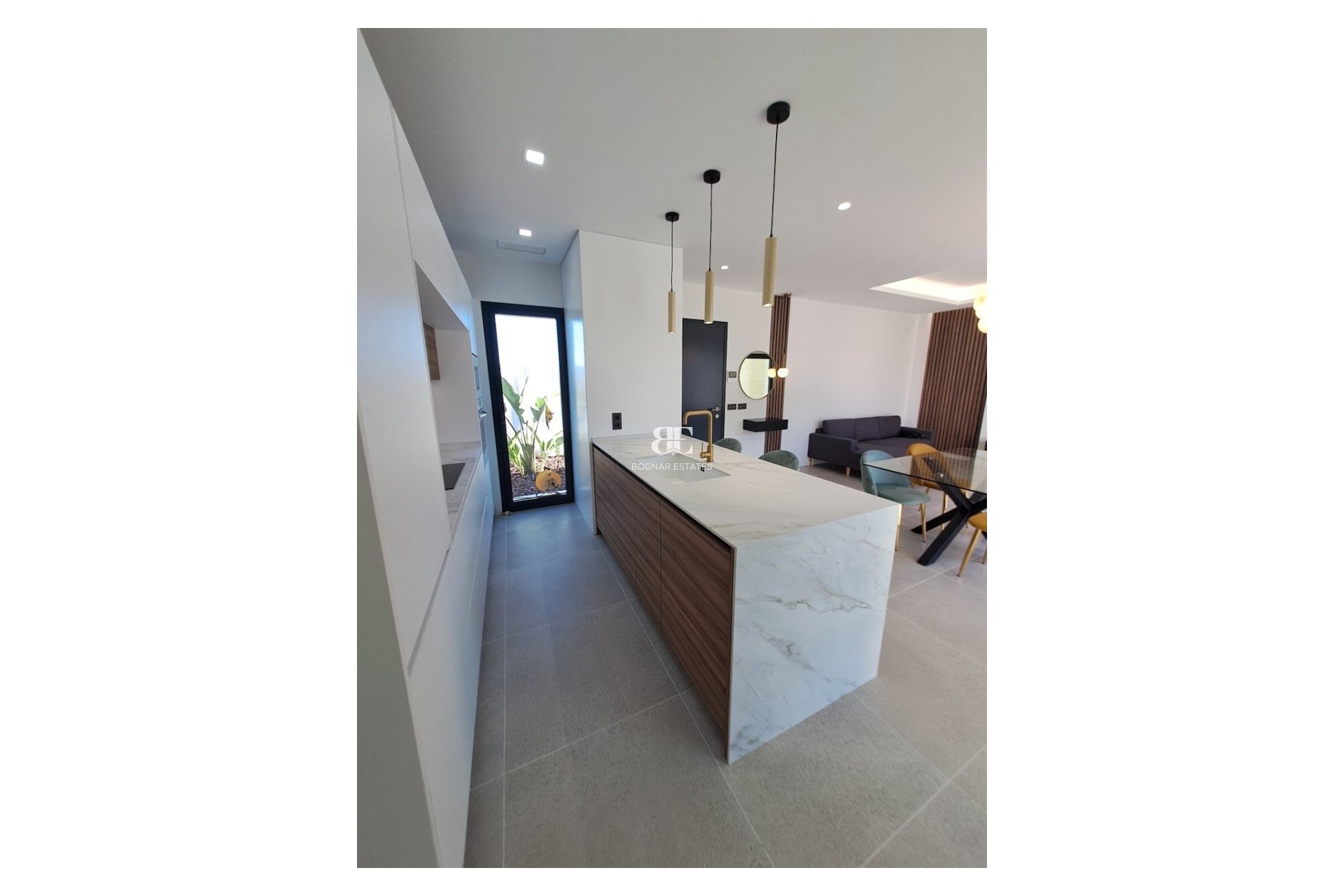 Herverkoop - Villa -
Polop - Urbanizaciones