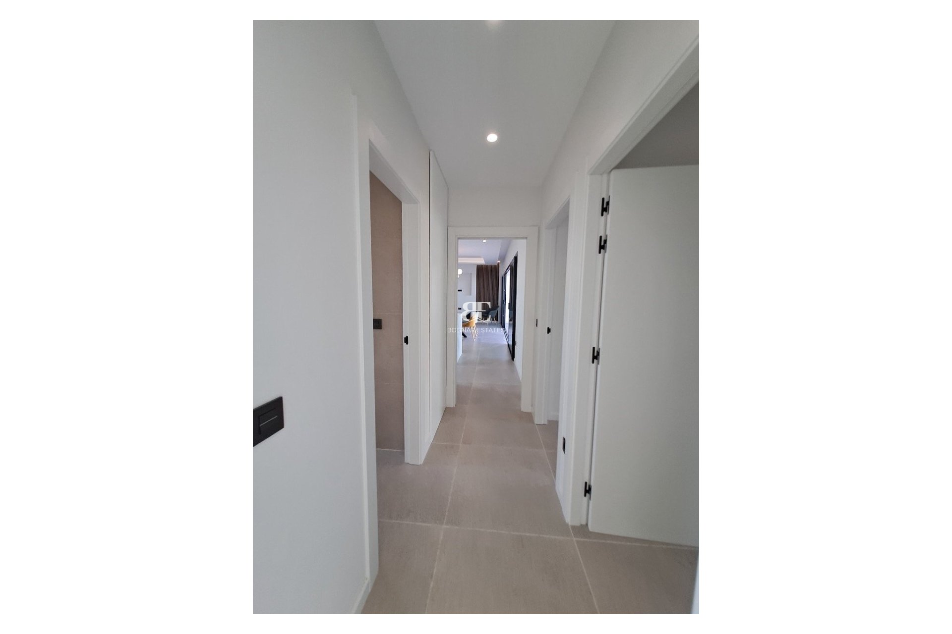 Herverkoop - Villa -
Polop - Urbanizaciones