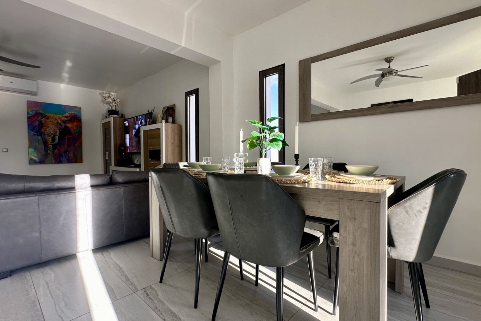 Herverkoop - Villa -
Rojales - Ciudad Quesada