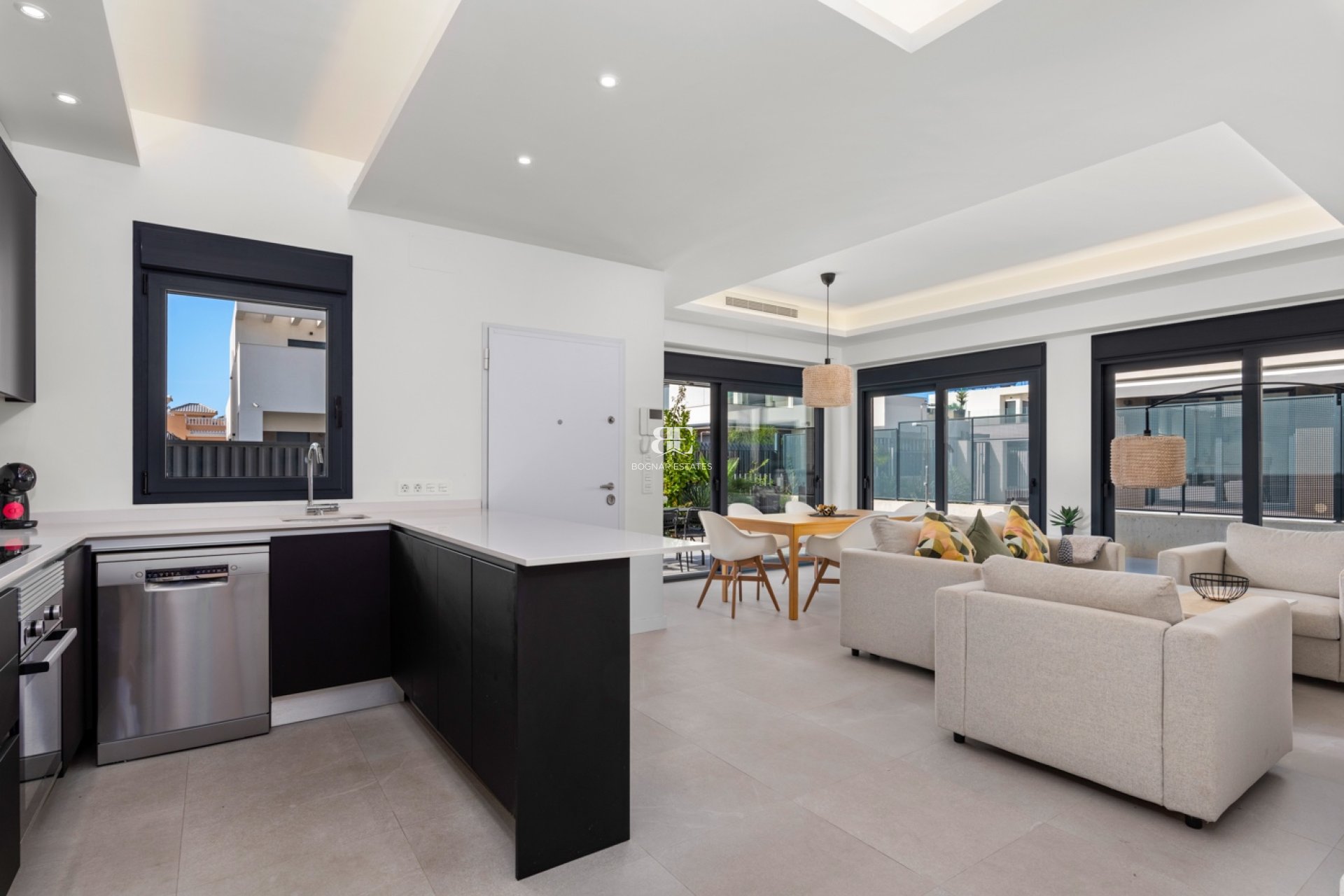 Herverkoop - Villa -
San Fulgencio - La Marina