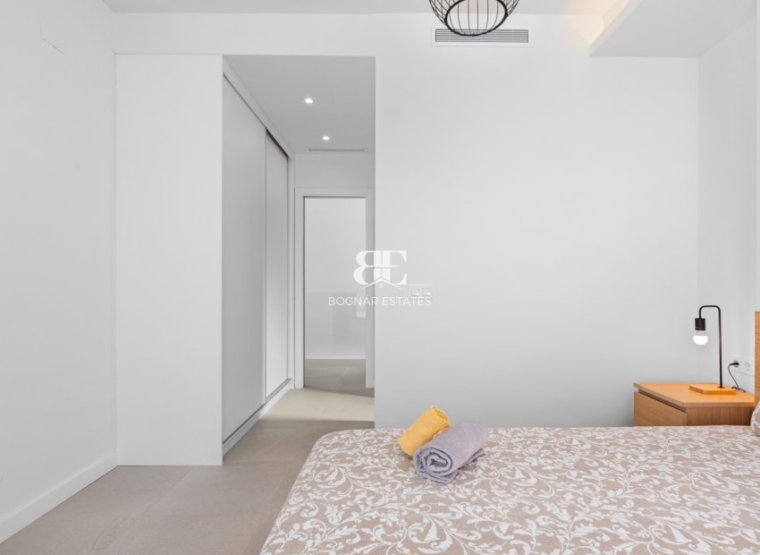 Herverkoop - Villa -
San Fulgencio - La Marina