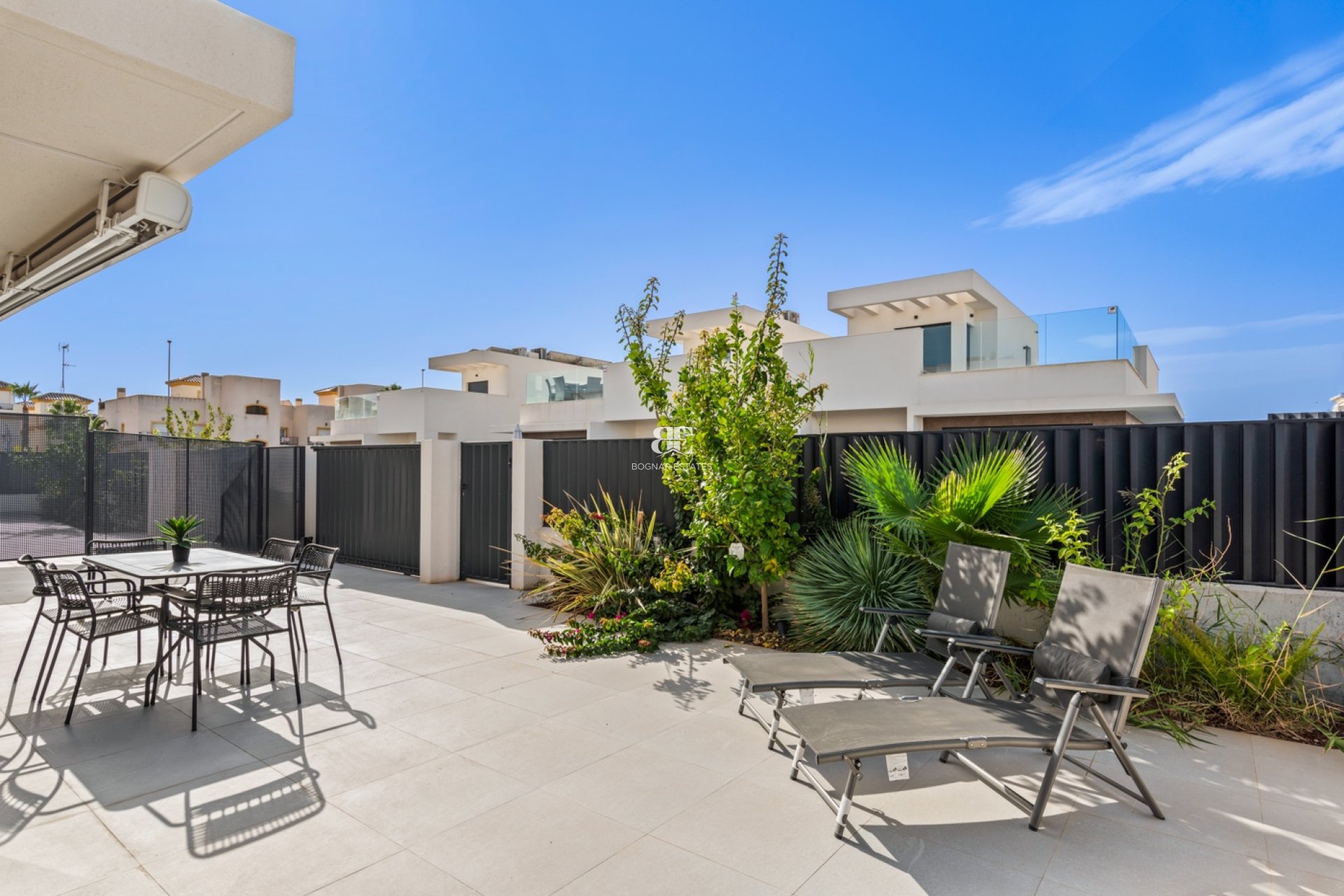 Herverkoop - Villa -
San Fulgencio - La Marina