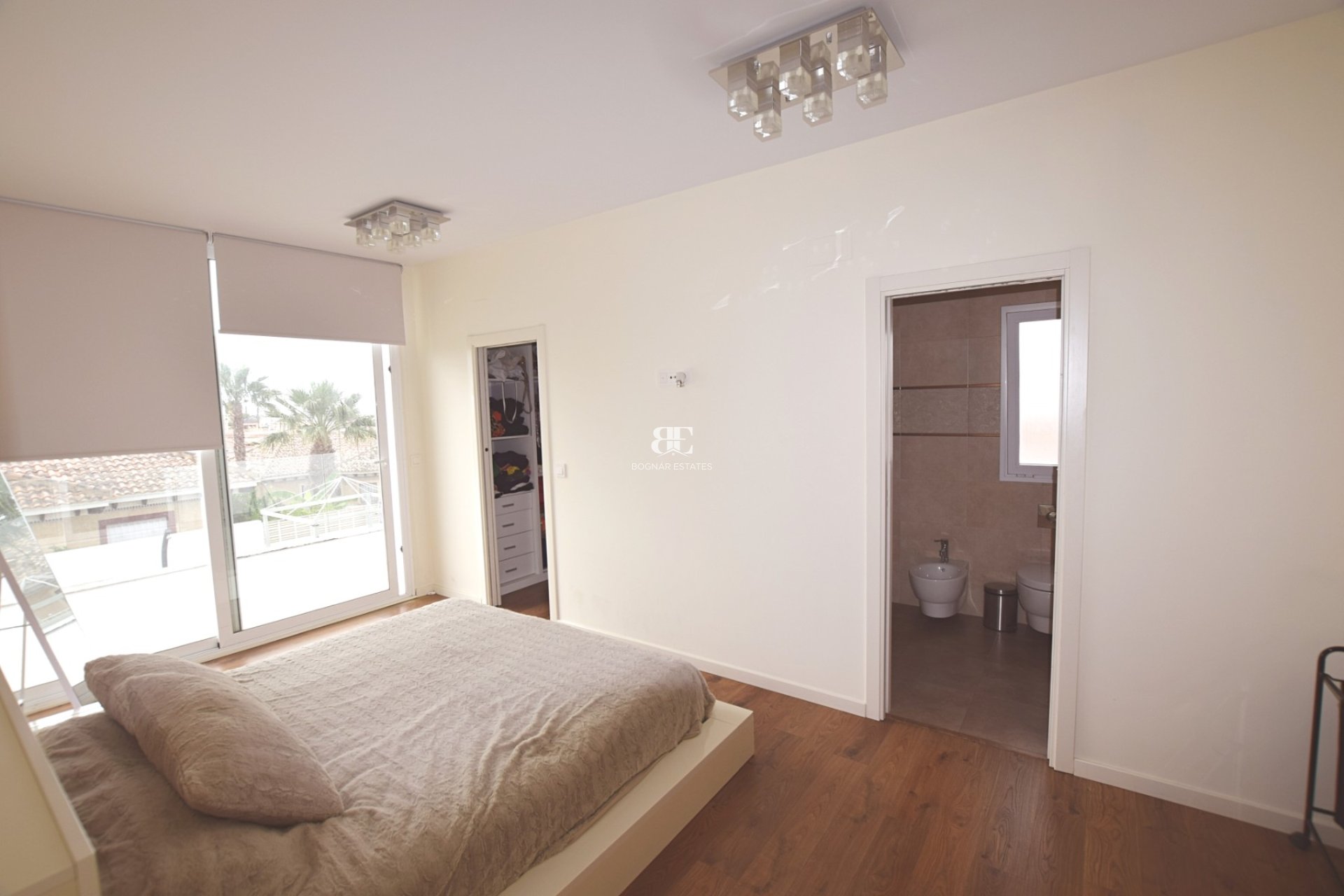 Herverkoop - Villa -
San Fulgencio - La Marina